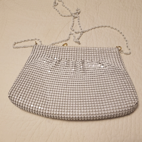 REDUCED White Y&S Metal Mesh purse - Picture 3 of 5